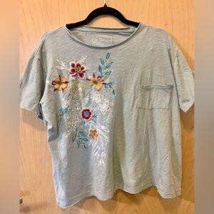 Kyla Seo Comfort Embroidered Floral Tee – Size Small